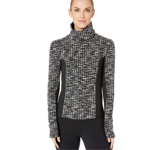 Nike Tops - Nike Pro Hyperwarm Top Long Sleeve Brushed Training Shirt size large